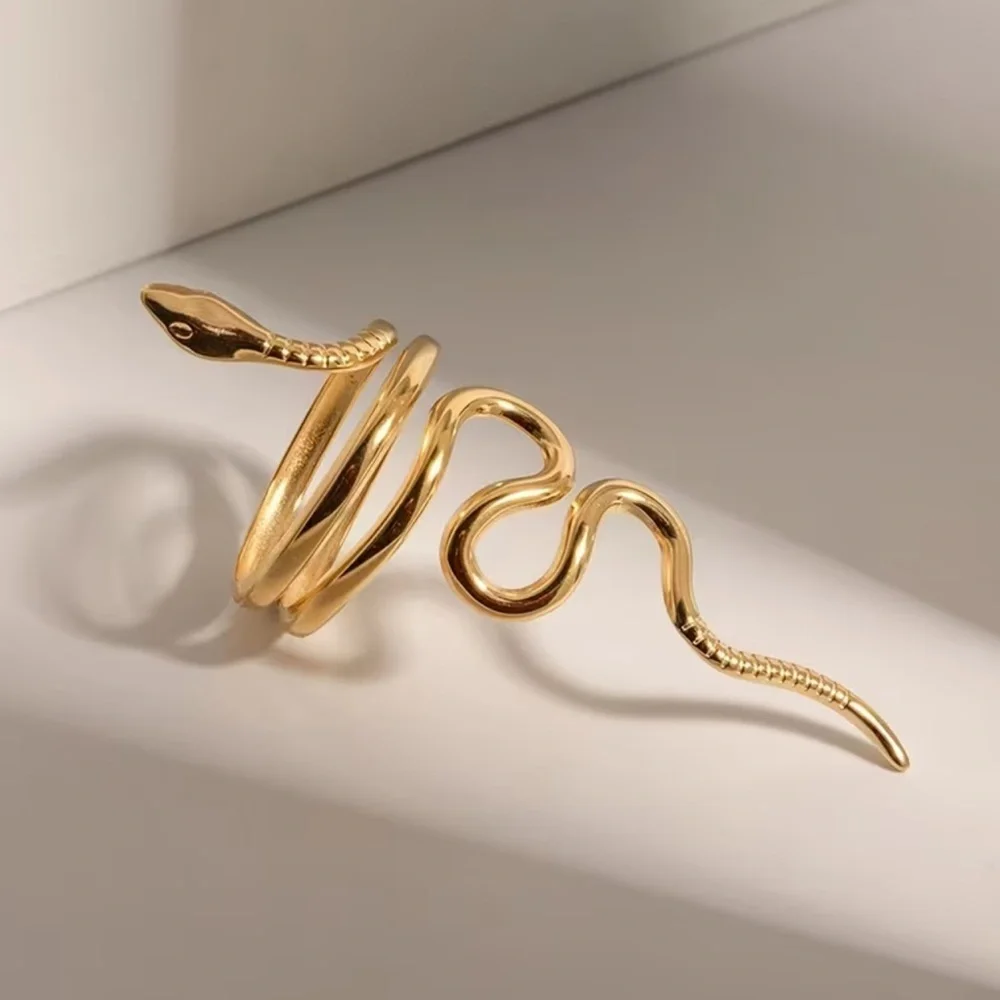elegant gold